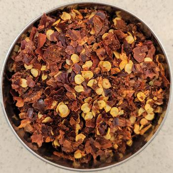 CHILLI GESCHROTETA FLAKES (IRI TANELI) BOX