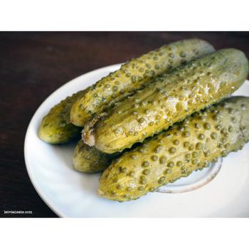 MENAR CUCUMBER PICKLES